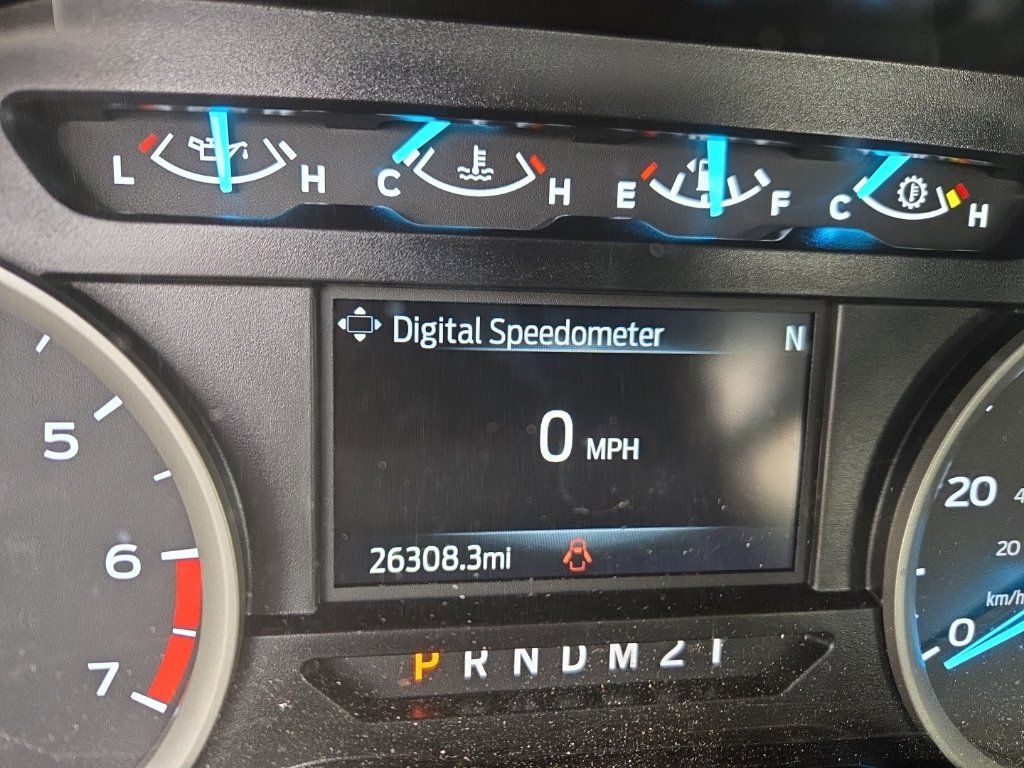 Used 2022 Ford F250 XL w/ Power Equipment Group AWD/4WD image 7