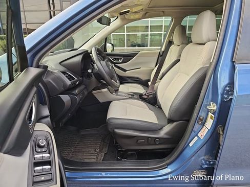 Used 2020 Subaru Forester Premium image 9