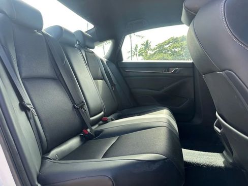 Used 2022 Honda Accord Sport image 12