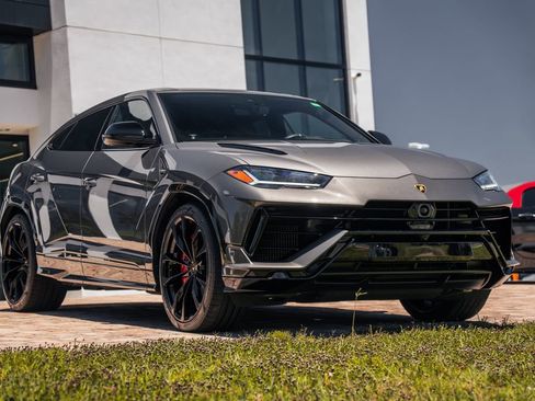 Used 2023 Lamborghini Urus S AWD/4WD image 7