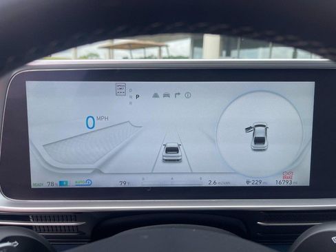 Used 2024 Hyundai Ioniq 6 SE RWD image 25