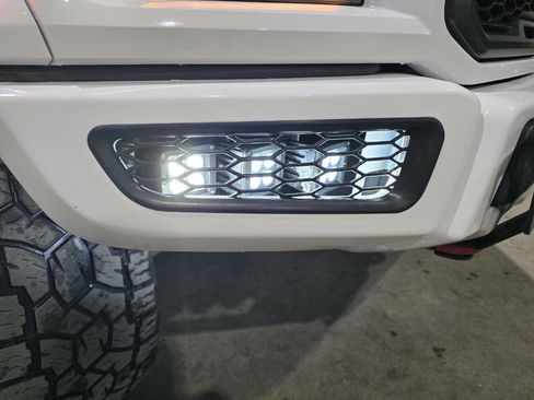 Used 2020 Ford F150 Raptor w/ Equipment Group 802A Luxury AWD/4WD image 43