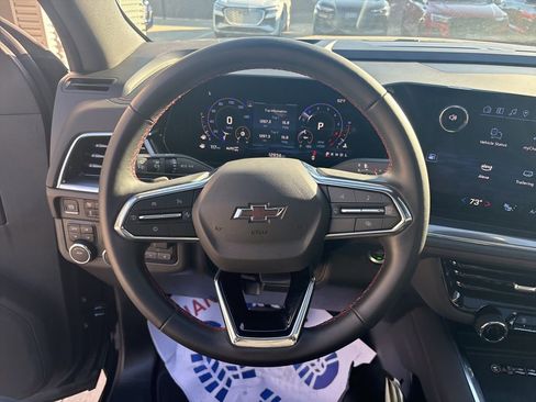 Used 2025 Chevrolet Suburban RST w/ Sun And Tow Package image 21