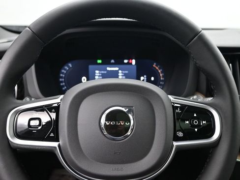 New 2026 Volvo XC60 B5 Plus w/ Climate Package AWD/4WD image 10