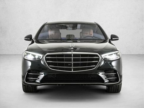 New 2026 Mercedes-Benz S 580 4MATIC Sedan image 2