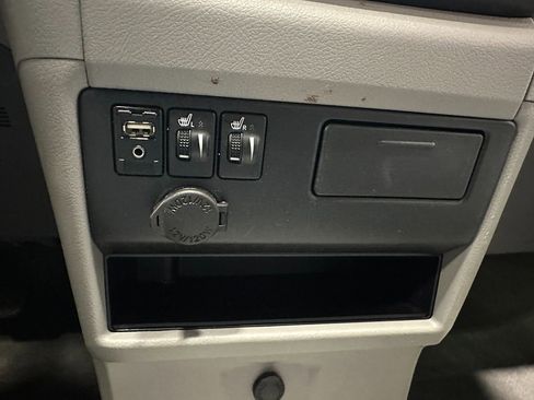 Used 2017 Toyota Sienna XLE w/ Protection Package AWD/4WD image 33