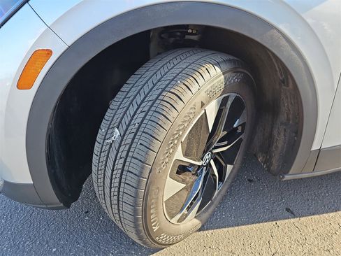 Certified 2022 Volkswagen ID.4 Pro image 31