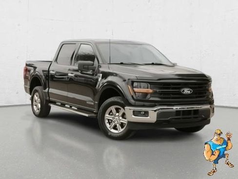 Used 2024 Ford F150 XLT w/ Mobile Office Package image 3