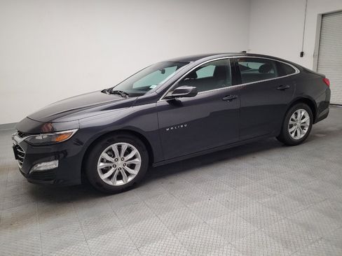 Used 2023 Chevrolet Malibu LT FWD image 2