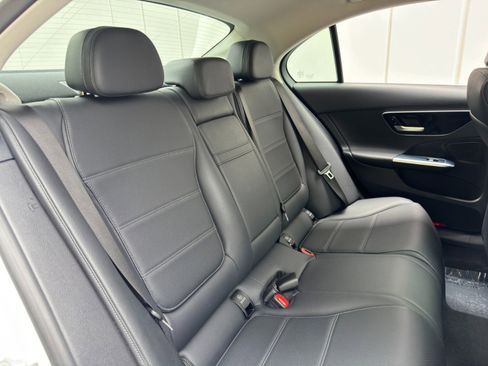 Used 2022 Mercedes-Benz C 300 Sedan image 42