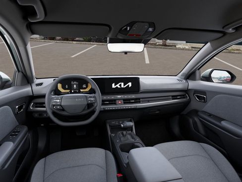 New 2025 Kia K4 LXS image 14