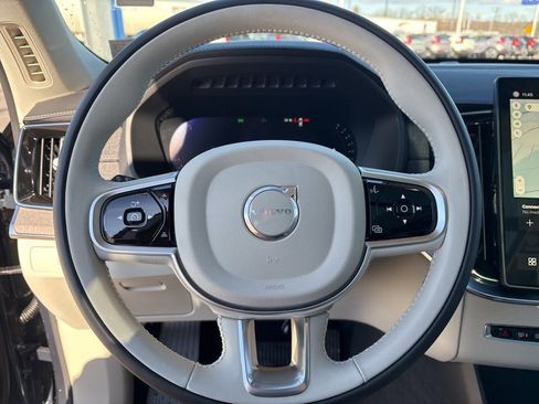 New 2026 Volvo XC90 B6 Ultra w/ Protection Package Premier AWD/4WD image 24