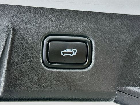 Used 2025 Hyundai Tucson SEL FWD image 30