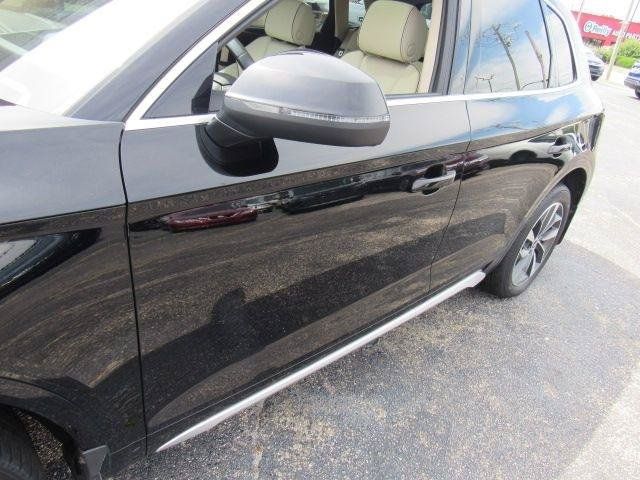 Used 2021 Audi Q5 Prestige w/ Prestige Package AWD/4WD image 6