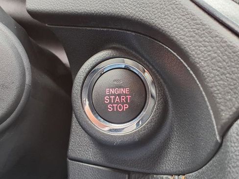 Used 2025 Subaru Forester Wilderness w/ Convenience Package image 10