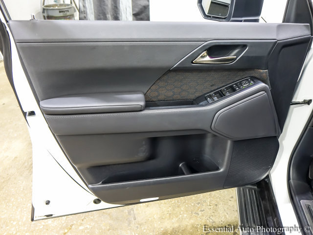 Used 2024 Lexus GX 550 w/ Accessory Package (Z1) AWD/4WD image 22