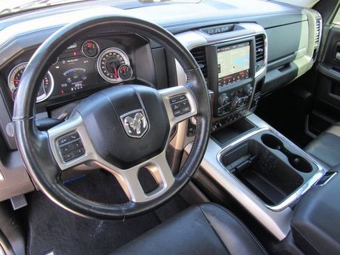 Used 2018 RAM 1500 Laramie w/ Convenience Group image 14