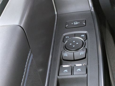 New 2026 Ford F250 Platinum w/ Tremor Off-Road Package image 30