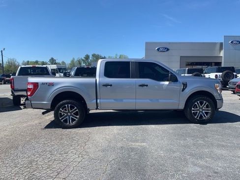 Certified 2022 Ford F150 XL w/ STX Appearance Package AWD/4WD image 10