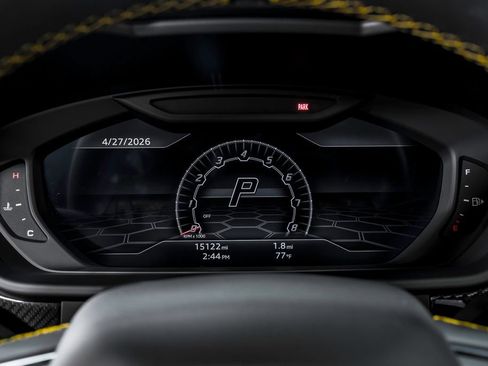 Used 2022 Lamborghini Urus AWD/4WD image 14