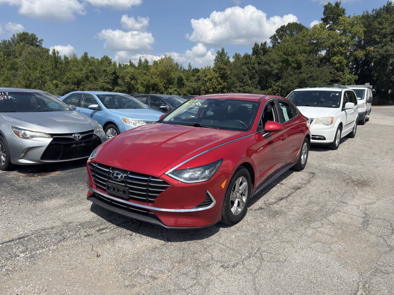 Used 2020 Hyundai Sonata SE FWD image 2