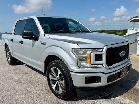 Used 2019 Ford F150 XL w/ Equipment Group 101A Mid RWD image 3