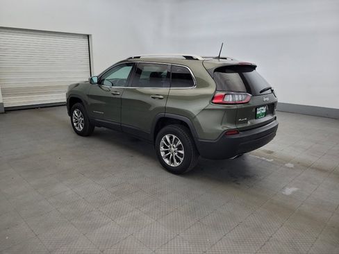 Used 2019 Jeep Cherokee Latitude Plus AWD/4WD image 3