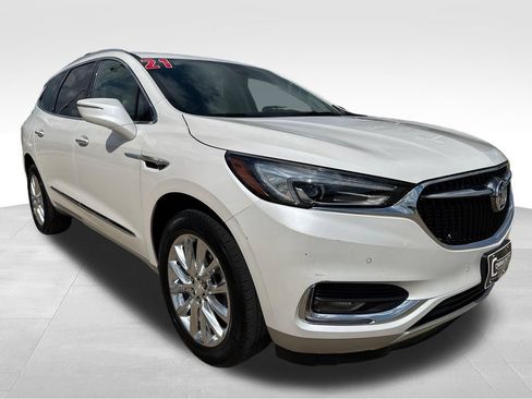 Certified 2021 Buick Enclave Premium w/ Sun and Sites Package AWD/4WD image 8