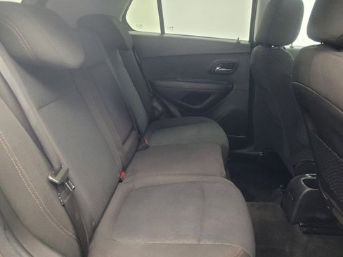 Used 2020 Chevrolet Trax LS w/ Tint and Cruise Package AWD/4WD image 19