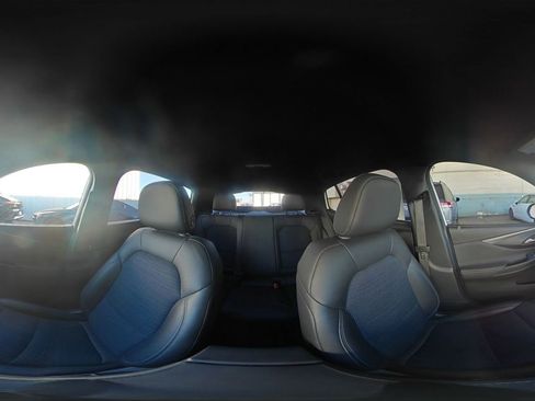 Used 2025 Buick Envista Preferred image 41