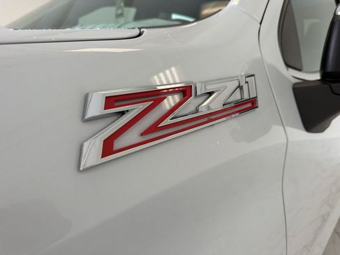 New 2026 Chevrolet Silverado 1500 LTZ w/ Z71 Off-Road Package AWD/4WD image 33