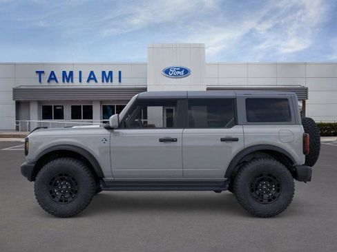 New 2026 Ford Bronco Outer Banks image 3