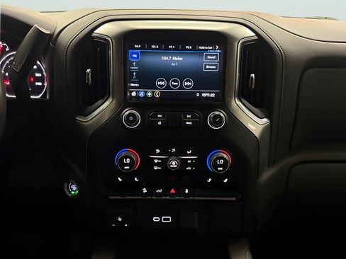 Used 2021 Chevrolet Silverado 1500 RST w/ Z71 Off-Road Package AWD/4WD image 25