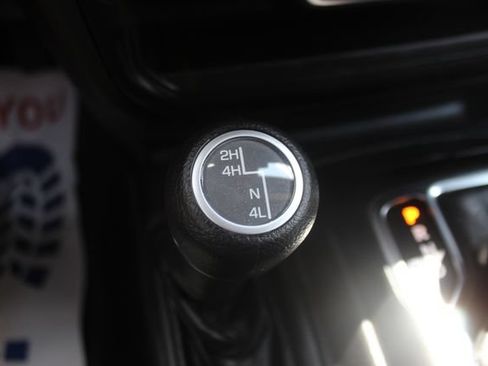 Used 2022 Jeep Wrangler Unlimited Sport AWD/4WD image 27