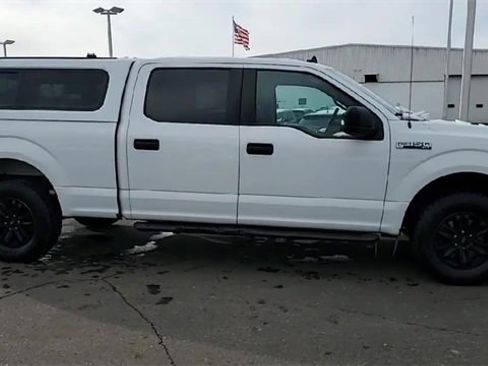 Used 2020 Ford F150 XLT w/ Trailer Tow Package image 9