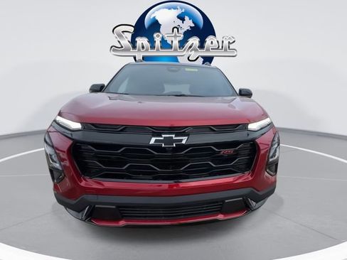 New 2026 Chevrolet Equinox RS w/ LPO, Floor Liner Package image 3