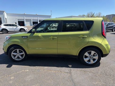 Used 2019 Kia Soul Base image 6