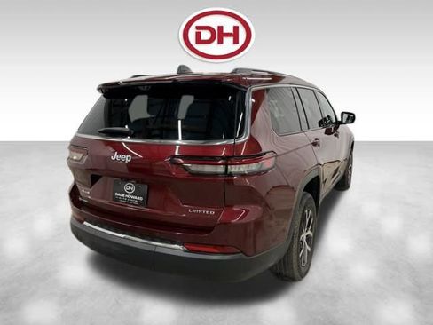 Used 2023 Jeep Grand Cherokee L Limited w/ Luxury Tech Group II image 13