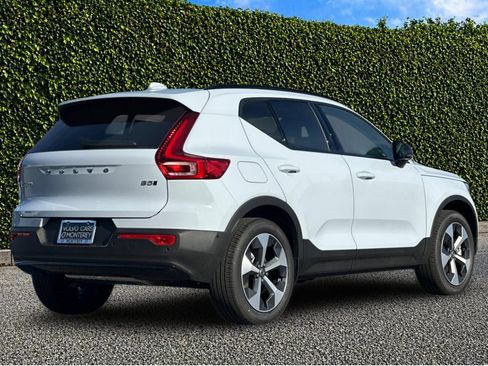 New 2026 Volvo XC40 B5 Plus w/ Protection Package Premier AWD/4WD image 6