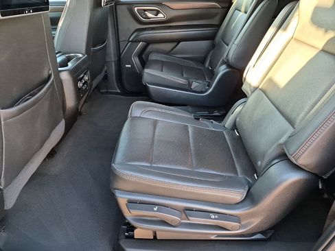 Used 2021 Chevrolet Suburban High Country image 20