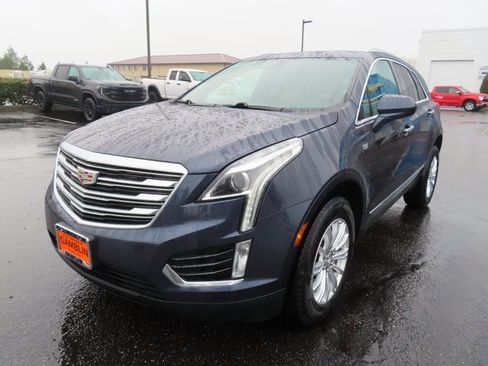 Used 2019 Cadillac XT5 FWD image 3