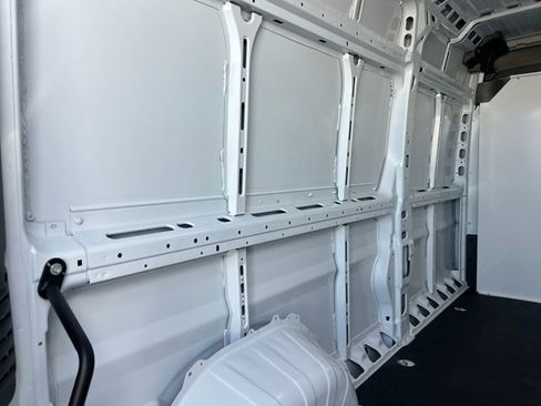 New 2024 RAM ProMaster 2500 w/ Safety Group FWD image 10