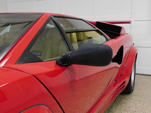 Used 1986 Lamborghini Countach Coupe image 26