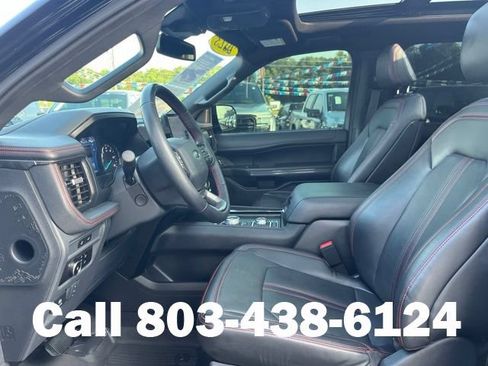 Used 2023 Ford Expedition Limited AWD/4WD image 7