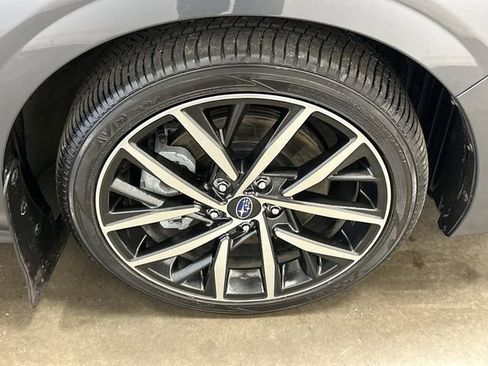 Used 2024 Subaru Impreza 2.0i Sport image 5