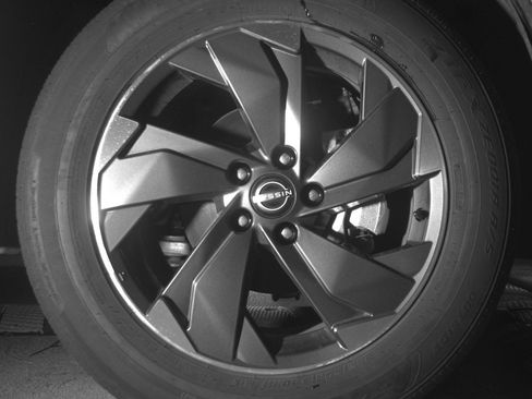 Used 2025 Nissan Rogue SV image 13