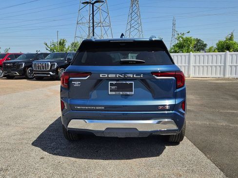 New 2026 GMC Terrain Denali AWD/4WD image 5