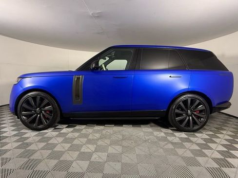 New 2025 Land Rover Range Rover SV image 4