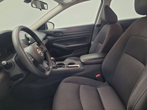 Used 2023 Nissan Altima 2.5 S FWD image 17