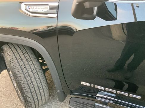 Used 2021 GMC Sierra 1500 SLT image 10